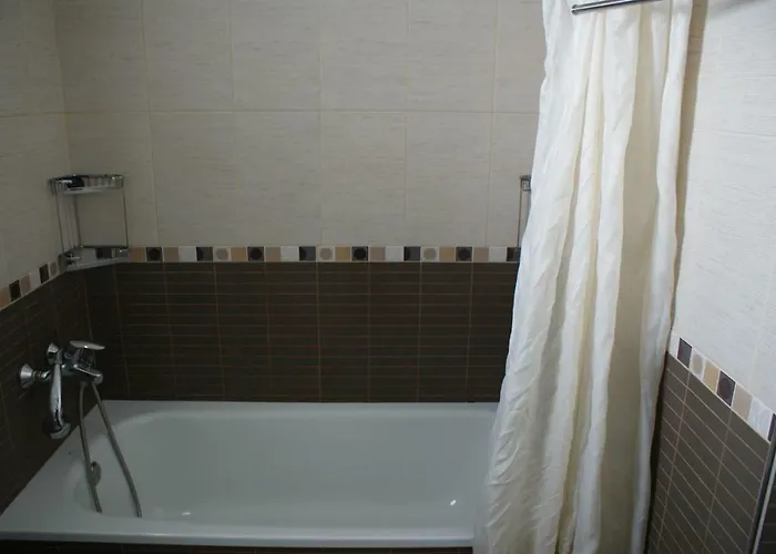 本格玛尔度假屋